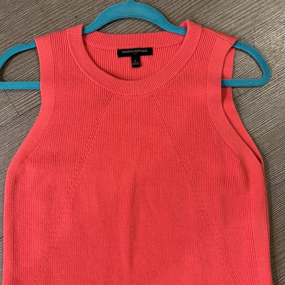 Pink Sweater - Picture 3 of 5